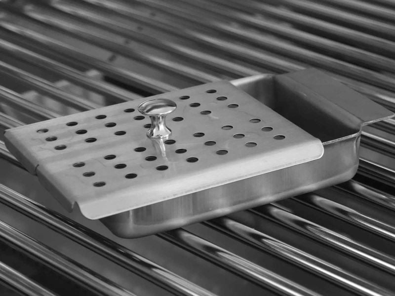 Lion 32-Inch Stainless Steel Free Standing Grill - L75000