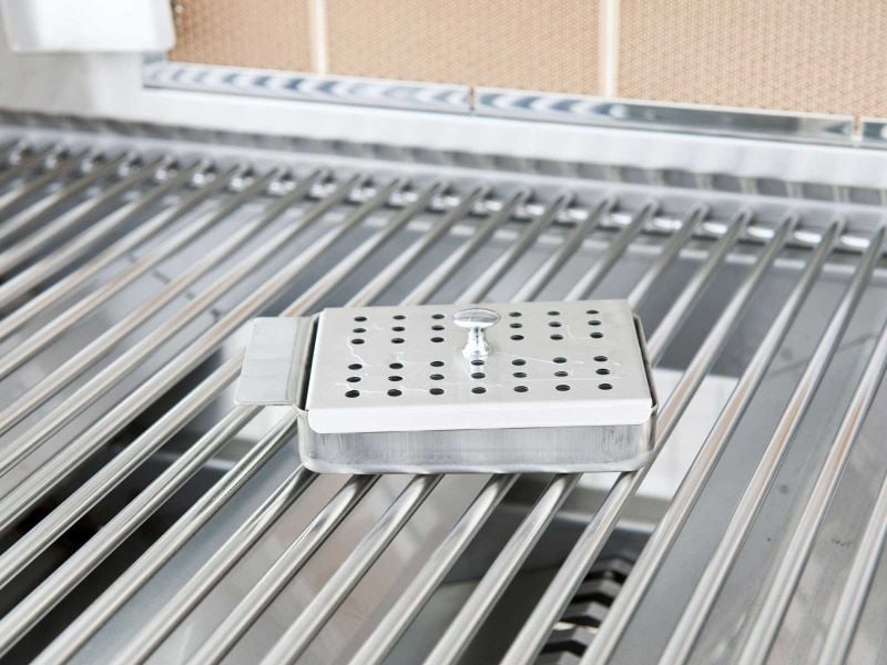 Lion 40-Inch Stainless Steel Built-In Grill - L90000
